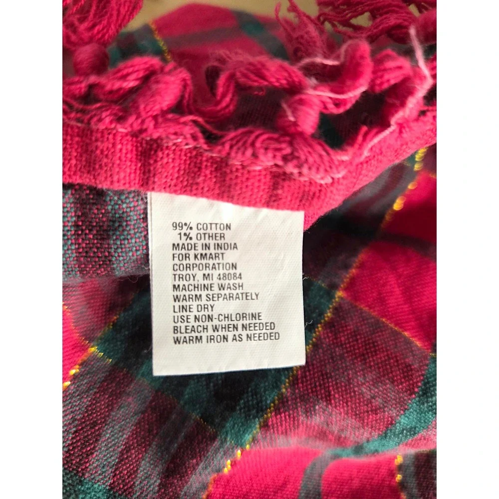 Vintage Kmart Christmas Red Green Gold Tartan Plaid Round Tablecloth Fringe Trim